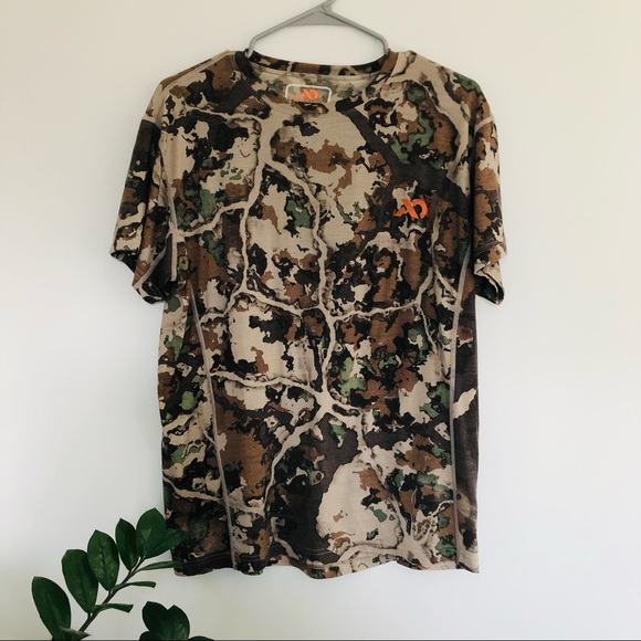 First Lite Men's Wick Short Sleeve Crew - Fusion - Picture 2 of 6